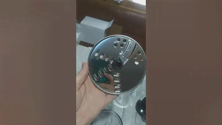 Обзор кухонного комбайна 4в1 KT-1386. Шинковка капусты.